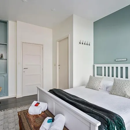 Huswell - Charming Getaway In The Historical City Center Bruges Exterior photo